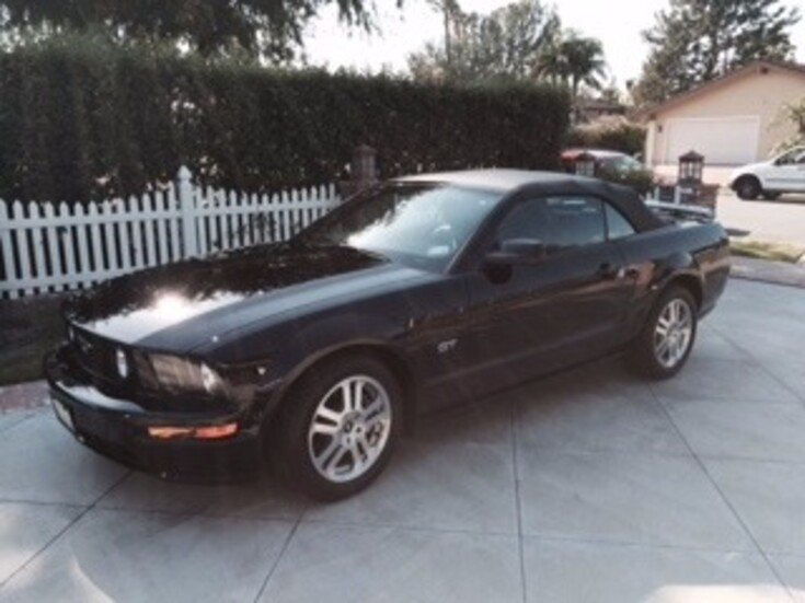 Thumbnail Photo undefined for 2006 Ford Mustang GT Convertible